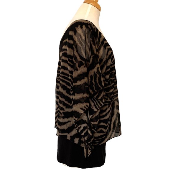 Zebra Print Top - Picture 5 of 7